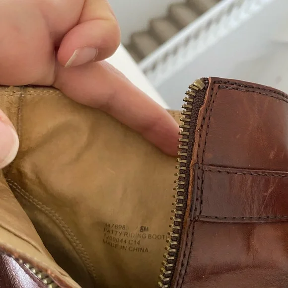 Frye Patty Riding Boot | Redwood Leather | Size 8 - Picture 7 of 7